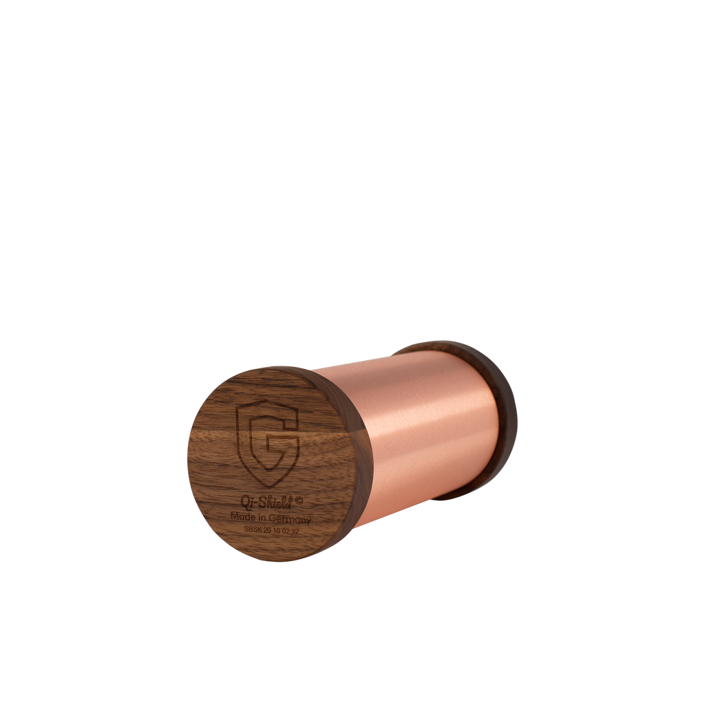 Qi-Shield